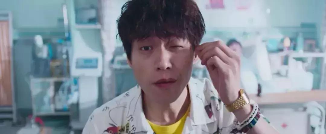 魏大勋儿时照片,不起眼的小男孩长大后成为名人