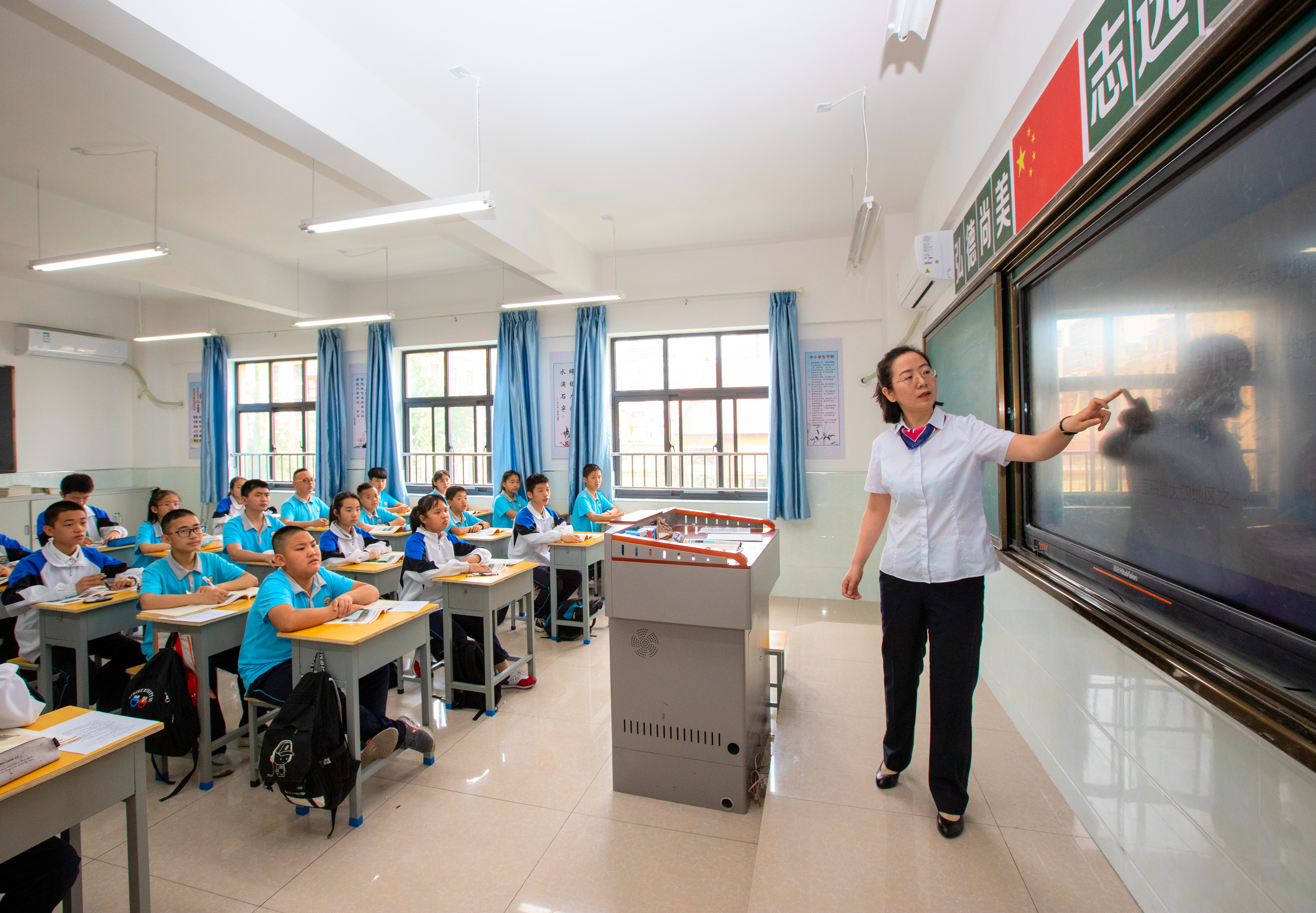 西安现在的学校怎么样,西安这一年的发展