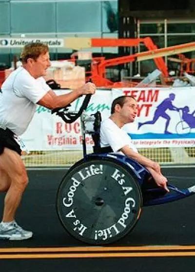 百马科普丨不能出门运动？十部经典电影安抚你骚动不安的心