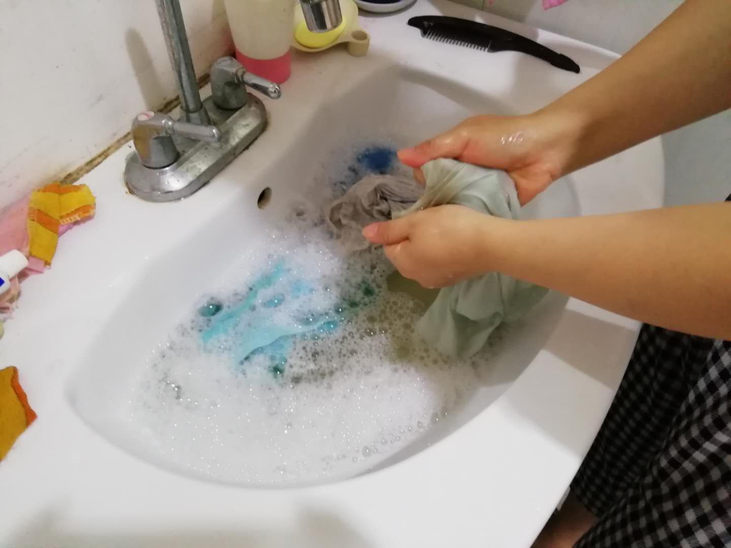 夏天怎么洗衣服能快点干,怎么洗衣服又节能又省水