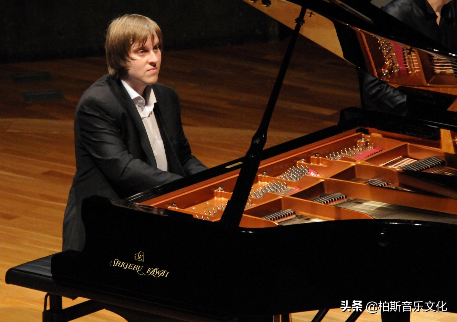 论琴荣耀之巅——第三届SHIGERUKAWAI国际钢琴比赛圆满落幕