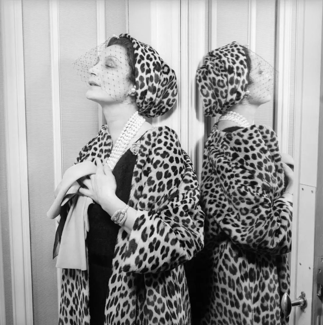 买眼影盘超便宜,买眼影盘返100元