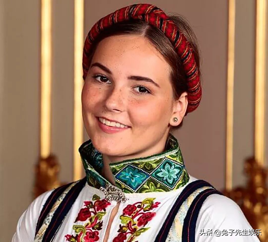 挪威公主18岁成人礼,挪威公主年轻照片