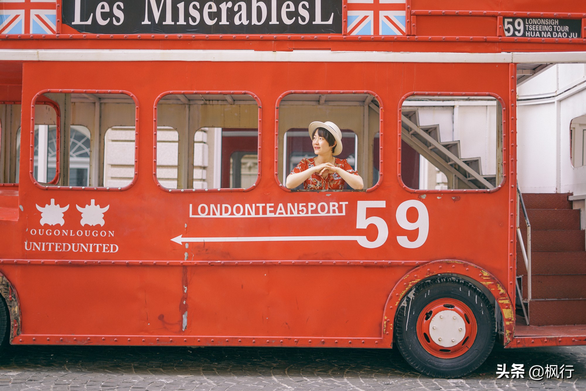 被猴子袭击，门票昂贵，拍照被轰，被我全程吐槽的三亚到底值不值