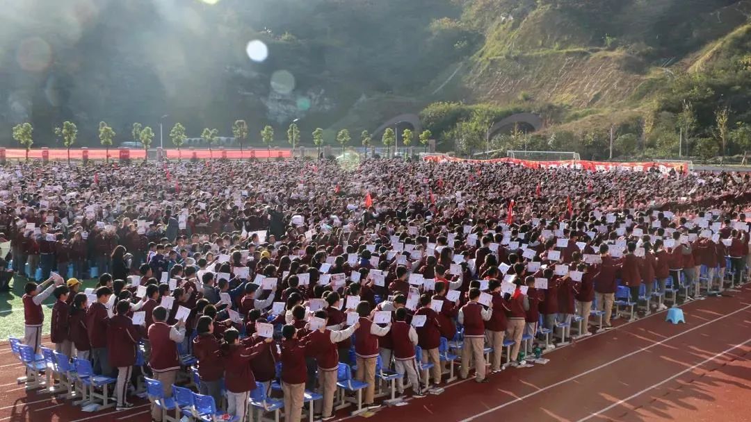 十堰这所学校送给房县学生一份特殊礼物,请查收