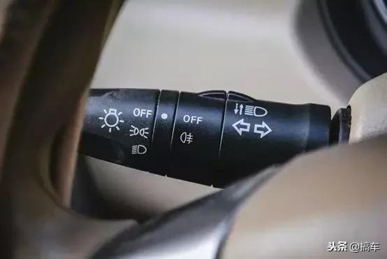 这LOW得不行的车，却陪伴俺爹11年！