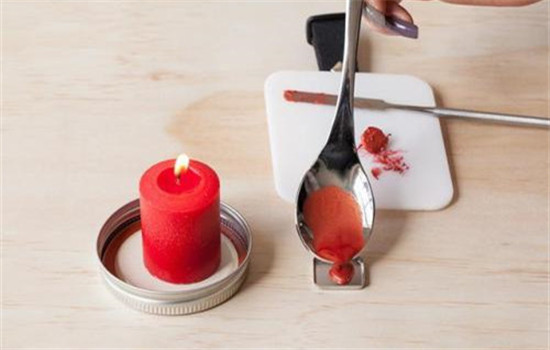 口红断在口红管里怎么取出来,口红断了怎么保存