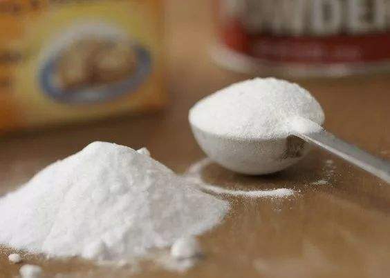 枕头发黄能洗吗,枕头发黄怎么泡