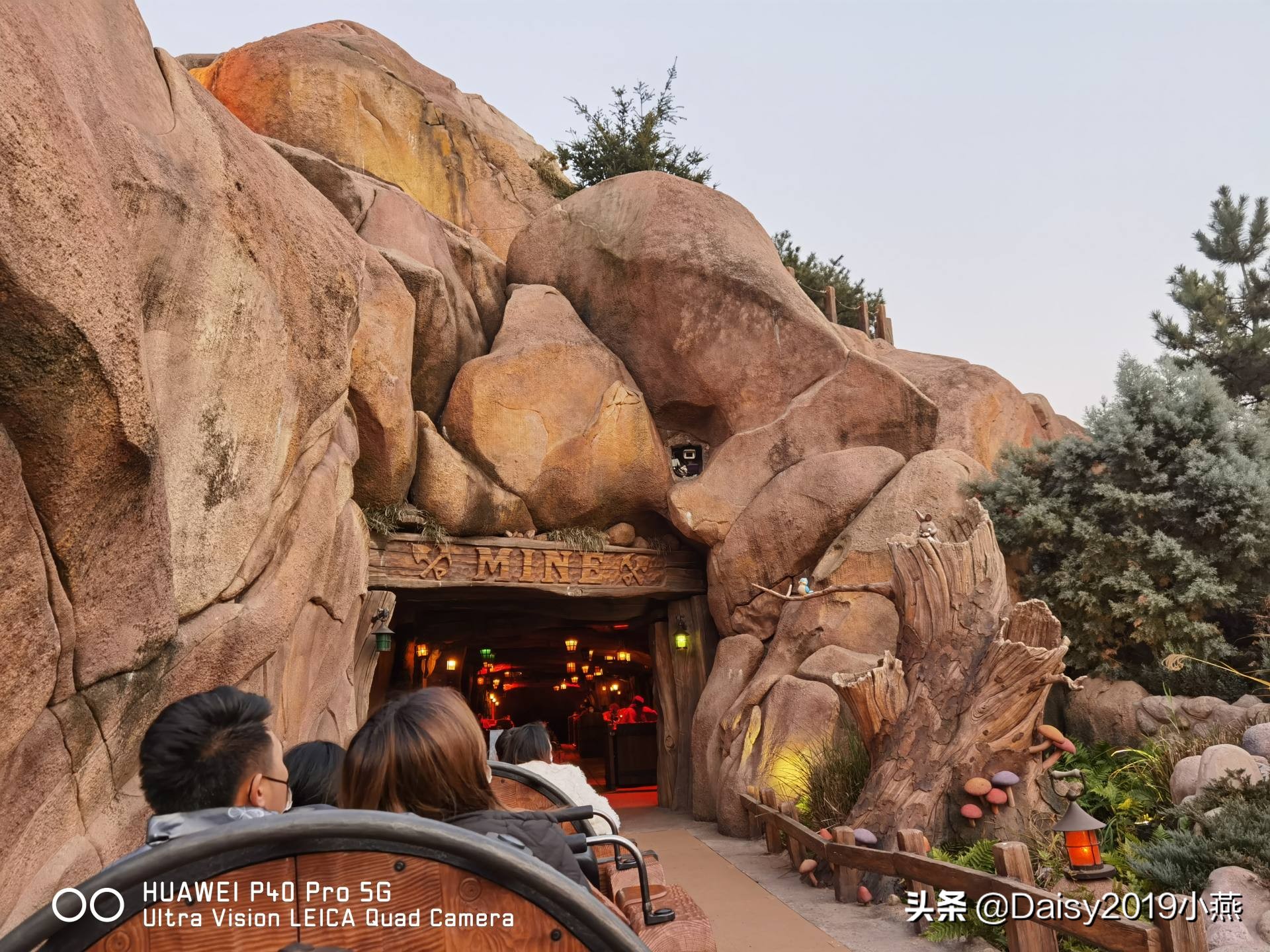 上海迪士尼乐园春节亲子全攻略,上海迪士尼乐园一日游攻略