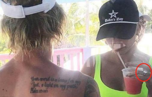 刘嘉玲结婚钻戒品牌是什么 (刘嘉玲的几克拉钻戒)