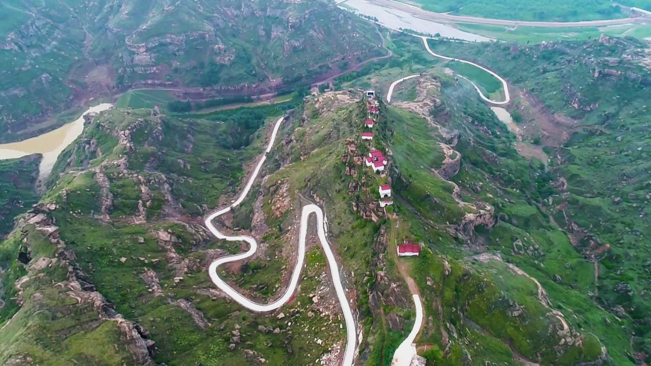 云雾缭绕老君山,云雾缭绕白云观