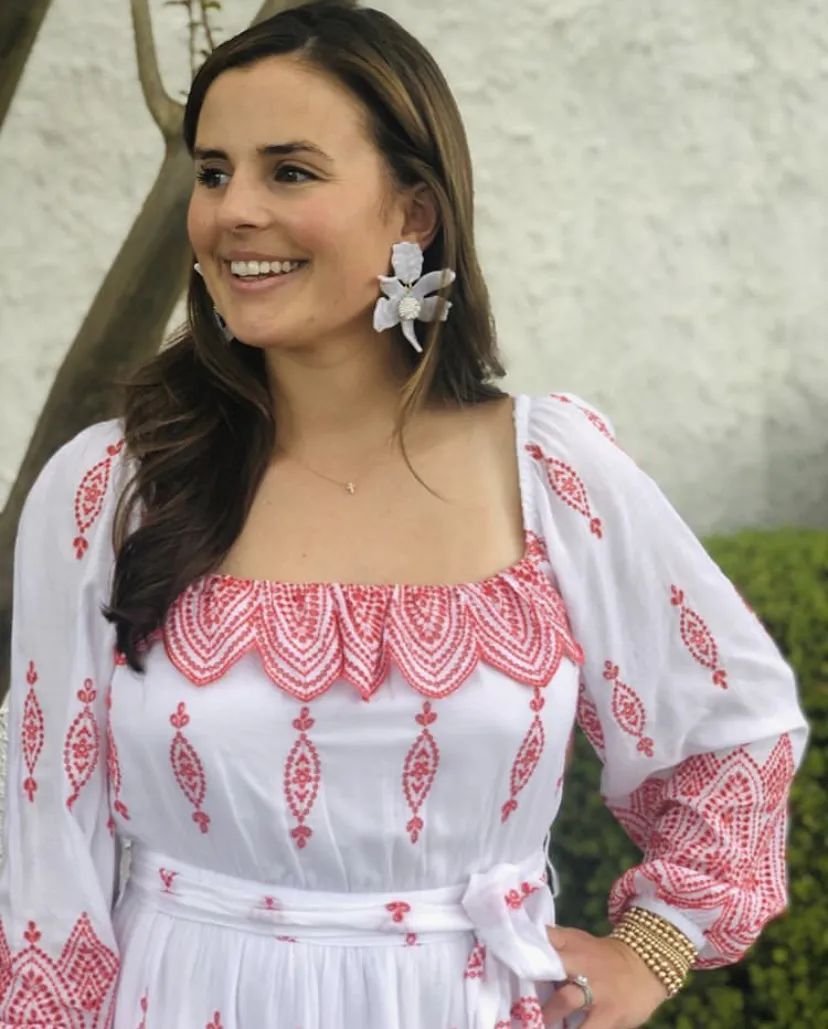 珍珠耳钉优雅永不过时,经典大方的耳钉