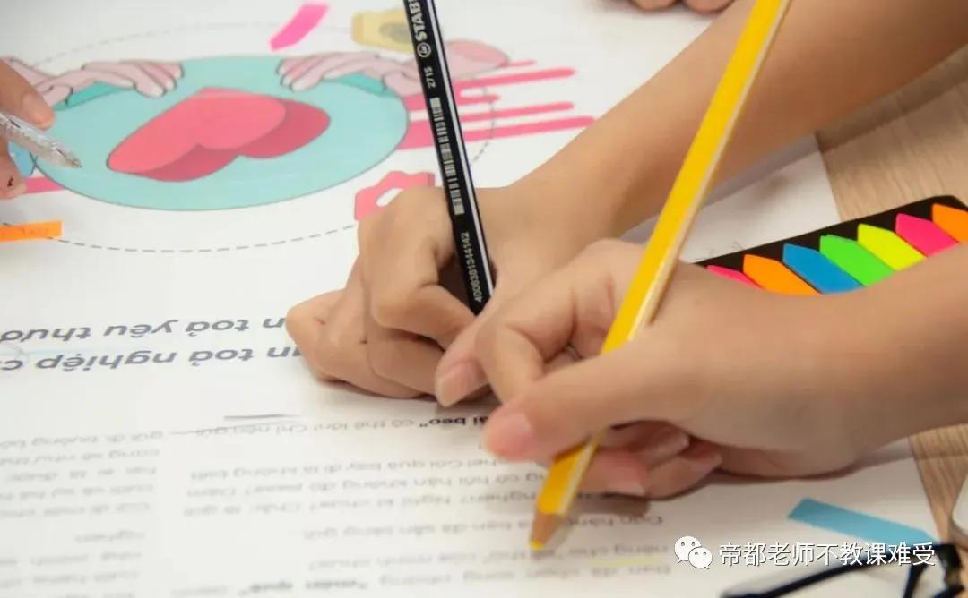 六年级孩子提高孩子的写字质量,如何训练四年级孩子写字速度