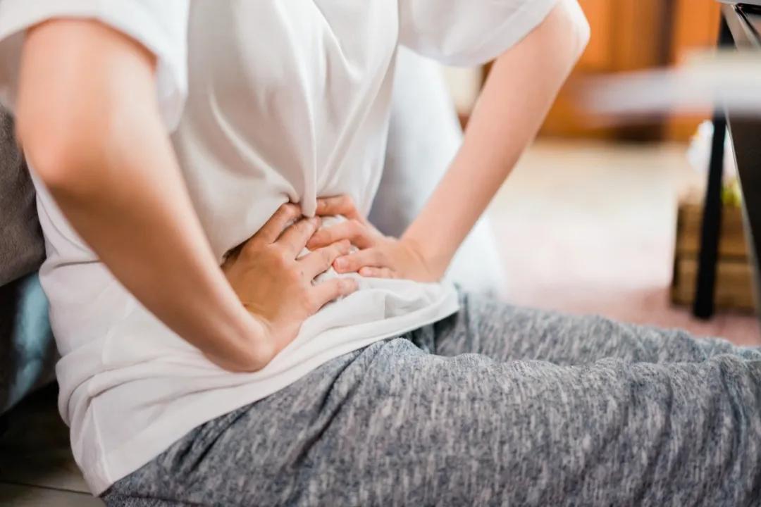 月经崩漏按哪个穴位能止血,月经崩漏止血中药方