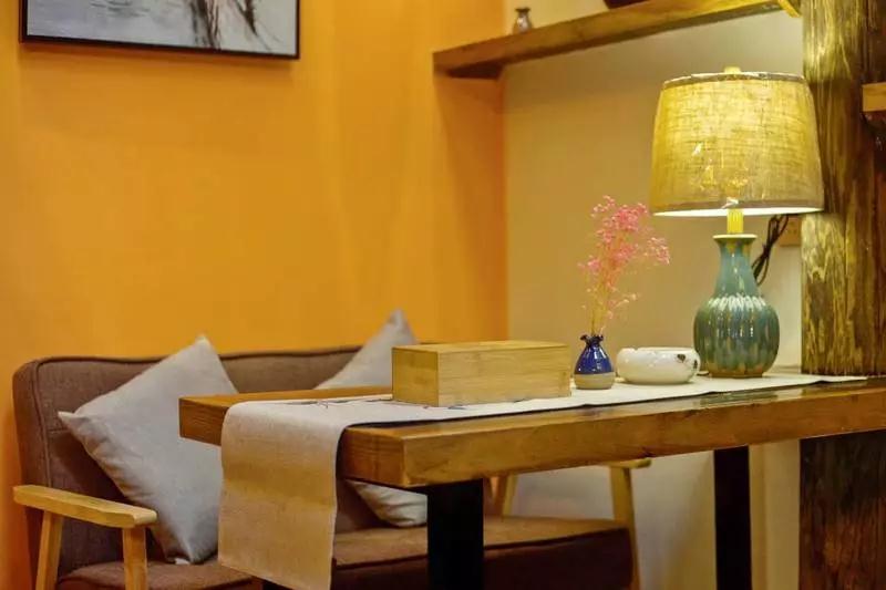 民宿徽派之美,徽派元素侘寂风民宿