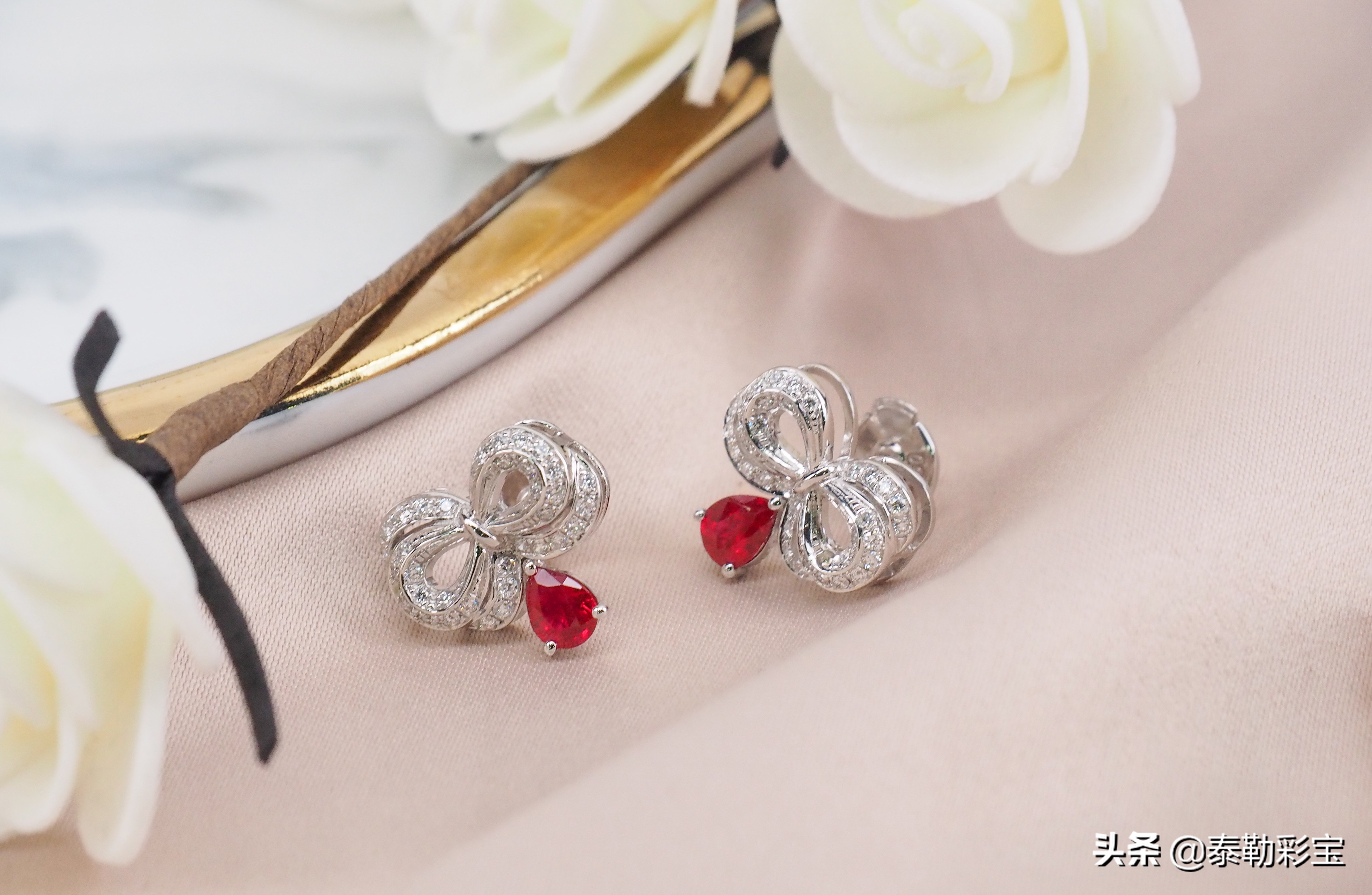 海蓝宝石首饰佩戴及保养,红宝石的首饰怎么清洗保养