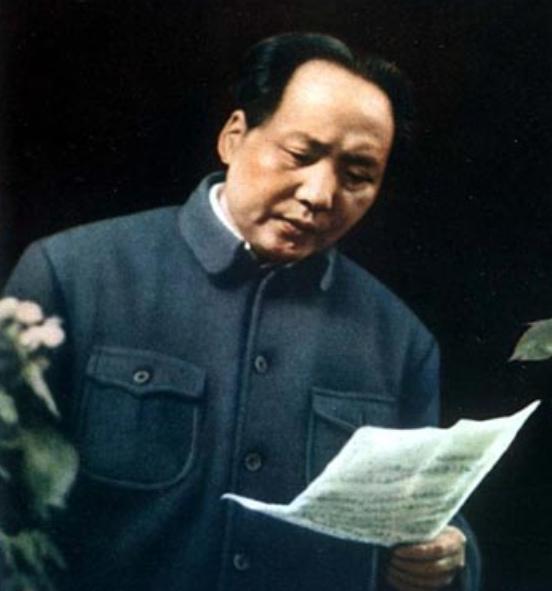 1950年高层贪官建小二楼，惹毛主席震怒，毛主席：拉出去枪毙