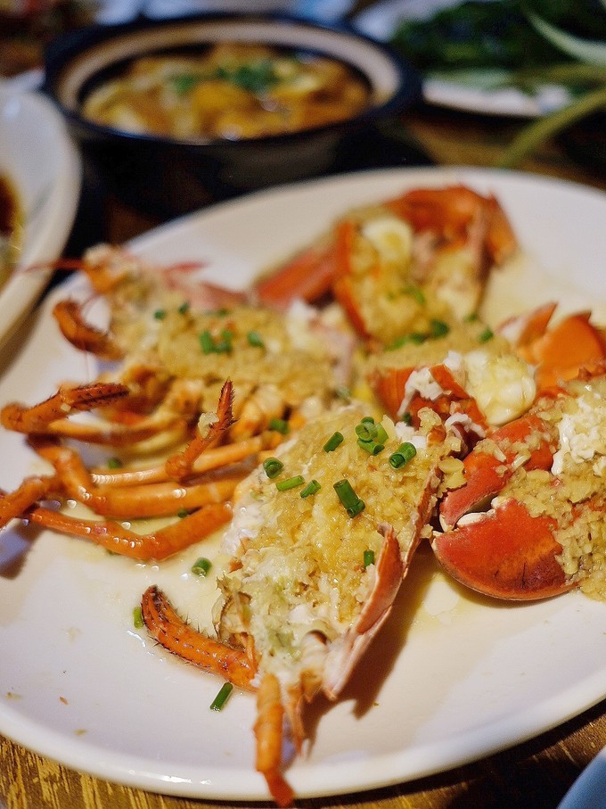 带孩子去三亚泡酒店首选之地,三亚阿罗哈酒店附近美食