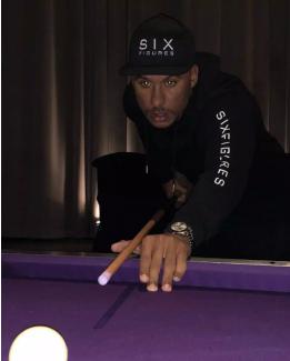 球星有多赚钱,皮克除了踢球还在干嘛