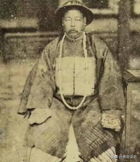 左宗棠军队为什么叫淮军,左宗棠收复新疆为何不留俘虏