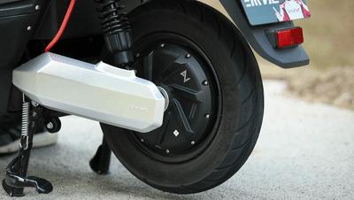 绿能电摩x6pro评测,台铃虎贲和绿能x6哪个好