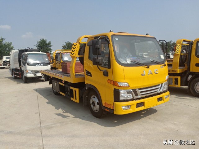 多种型号一拖二平板清障车价目表,小型清障车拖车什么品牌好