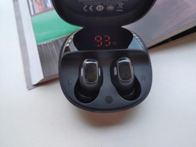 倍思耳机tws,百元tws降噪半入耳