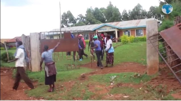 14岁女孩反复来月经,14岁女孩第一次月经后一年多没来