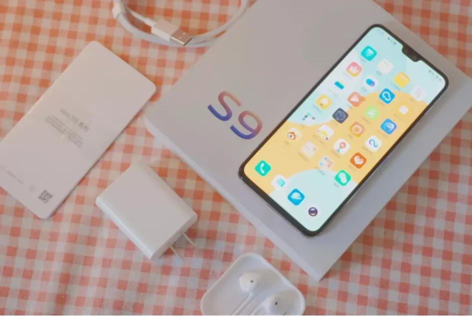 vivo轻薄手机,vivos9评测轻薄的影像自拍旗舰