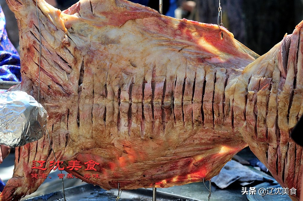 沈阳棋盘山满族风情村烤全羊,沈阳棋盘山莲花炖鱼馆烤全羊