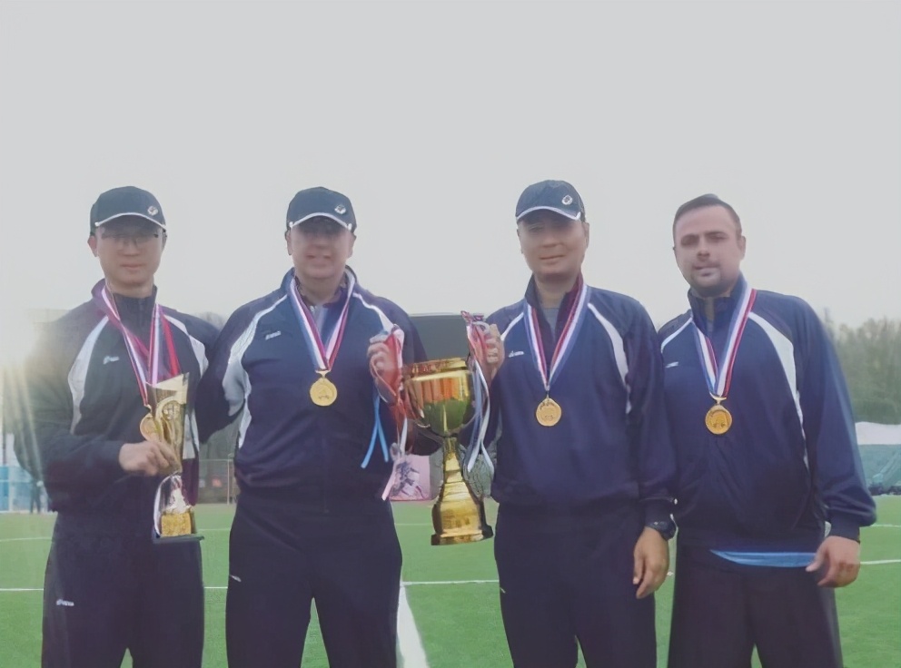 全国足球青少年锦标赛郑州九中,全国养牛大赛冠军