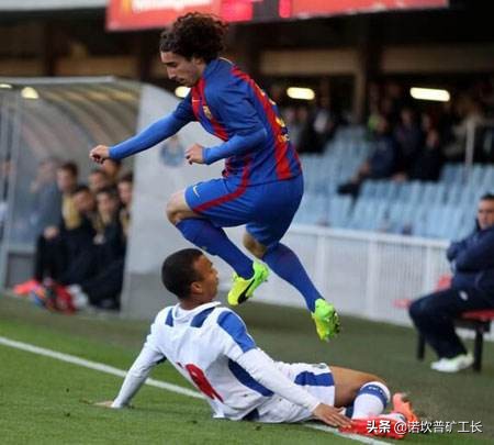 库库雷利亚巴萨首秀,巴萨青训左边卫新星库雷利亚