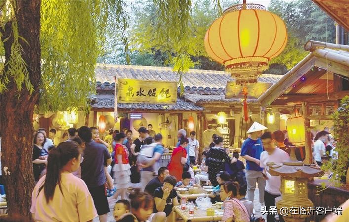 中国十大最美古村落竹泉村,竹泉村古村落风景