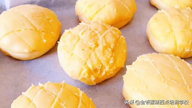 菠萝包制作最简单,菠萝包制作方法视频教程