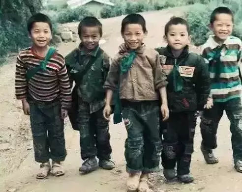 8090年后童年的回忆,8090后的童年回忆作品