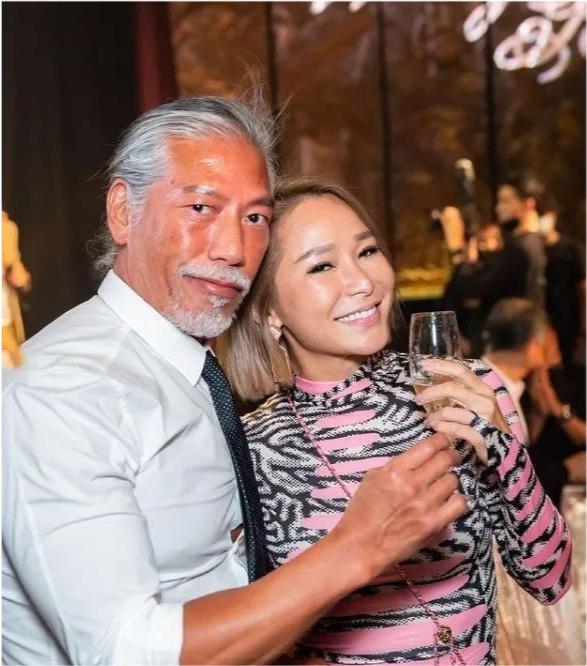 57岁张耀扬还原本色,张耀扬年轻时参加综艺活动