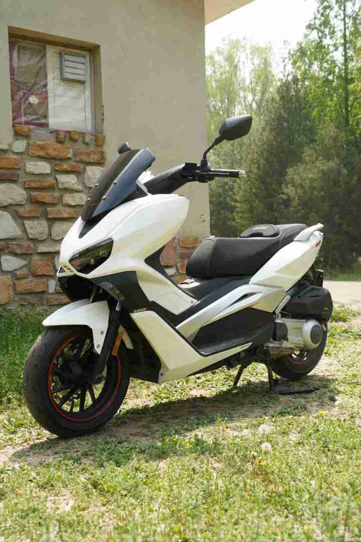 龙嘉v-max踏板,越野踏板adv龙嘉