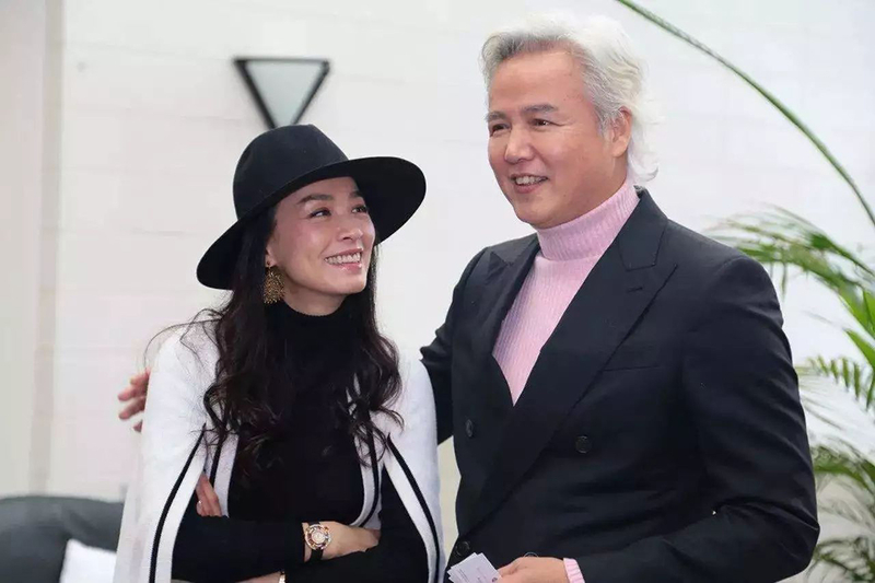 张庭发福,张庭50岁活成18岁让人羡慕的模样