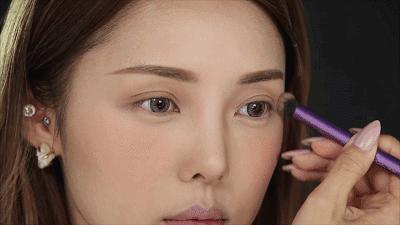 大地色眼影内双肿眼泡怎么画教程,内双肿眼泡戴眼镜大地色眼影画法