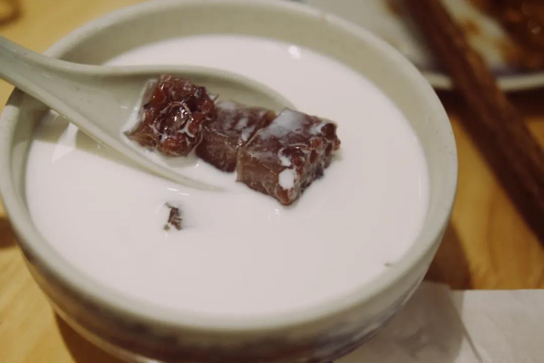 每顿人均20块，坐高铁来这座浙西小县城吃个过瘾