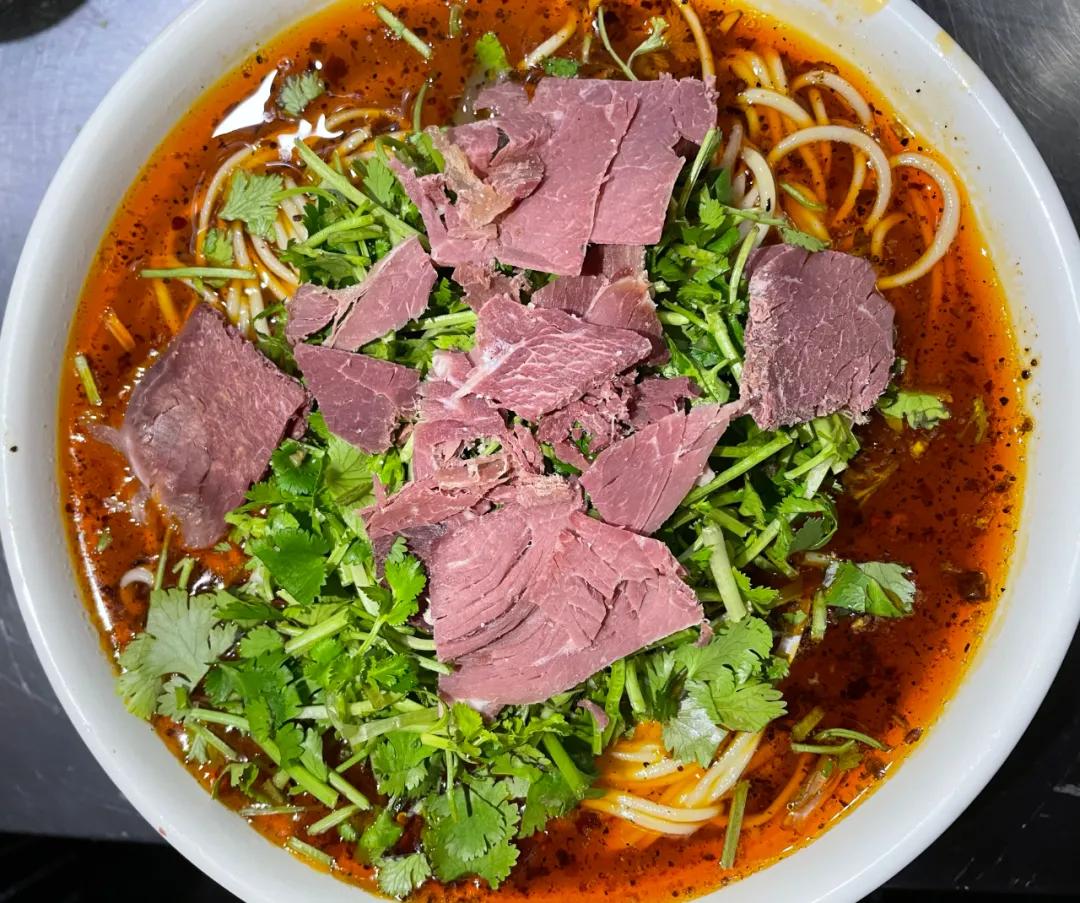 寮犺鐗涜倝鎷夐潰鎺㈠簵,寮犺鐗涜倝闈㈤