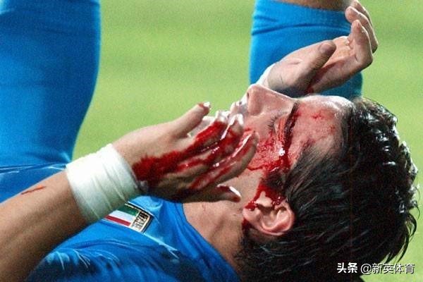 c罗遭球迷挑衅辟谣,c罗被观众嘲讽