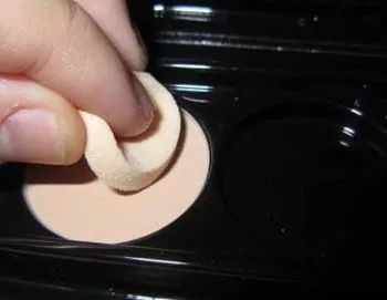 粉饼的功效与作用及用法,粉饼怎么用才有效果