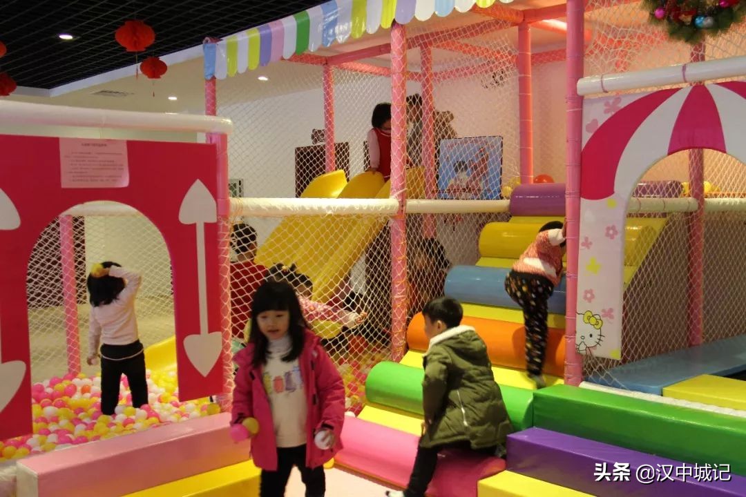 姹変腑婊戦洩鍦烘柊鐜╂硶,姹変腑婊戦洩闆満