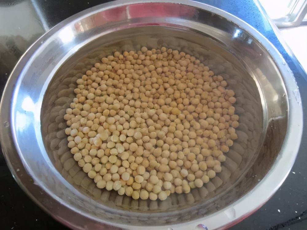 鲁西南酱豆子,陪伴我长大的老坛酸菜牛肉面