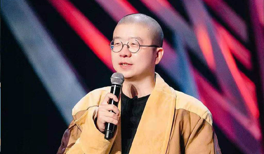 《吐槽大会》停播，黄健翔内涵中国篮球，男篮没有藏着委屈吗