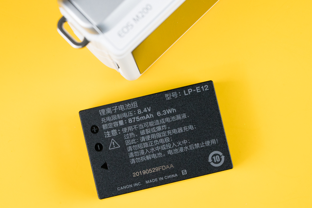 佳能eosm200测评,相机推荐入门佳能eosm200