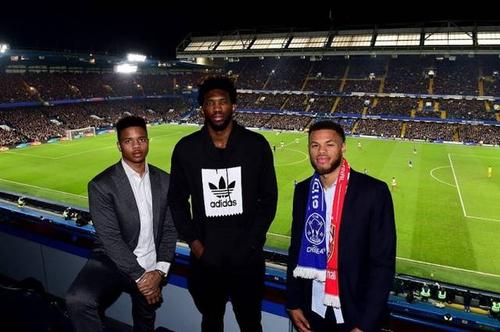 科比小罗,足球巨星小罗和科比