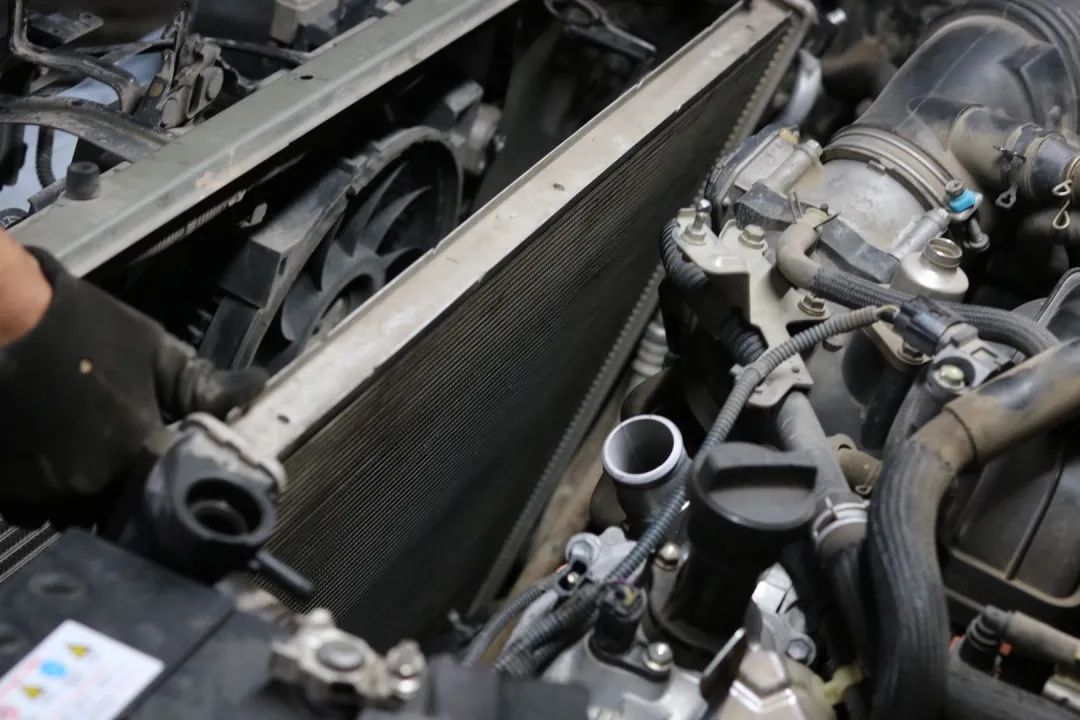 花费30万翻新gx460,gx460翻新整备全过程