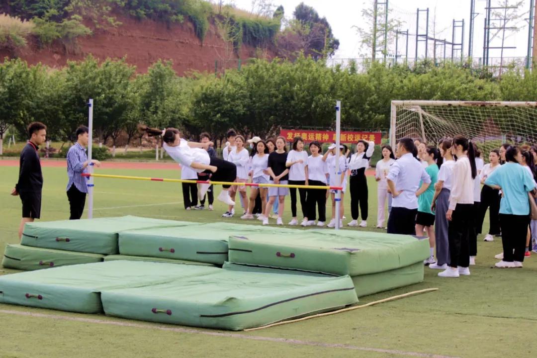 飒!123张图,带你“动+静”看赛场